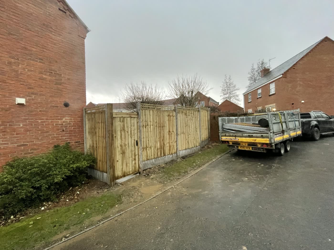 Fence Installation in Newbold photo 2